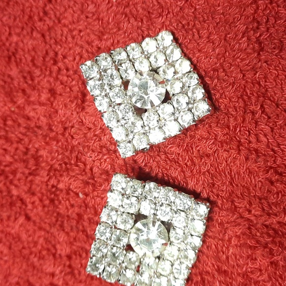 Vintage earrings - Picture 2 of 2